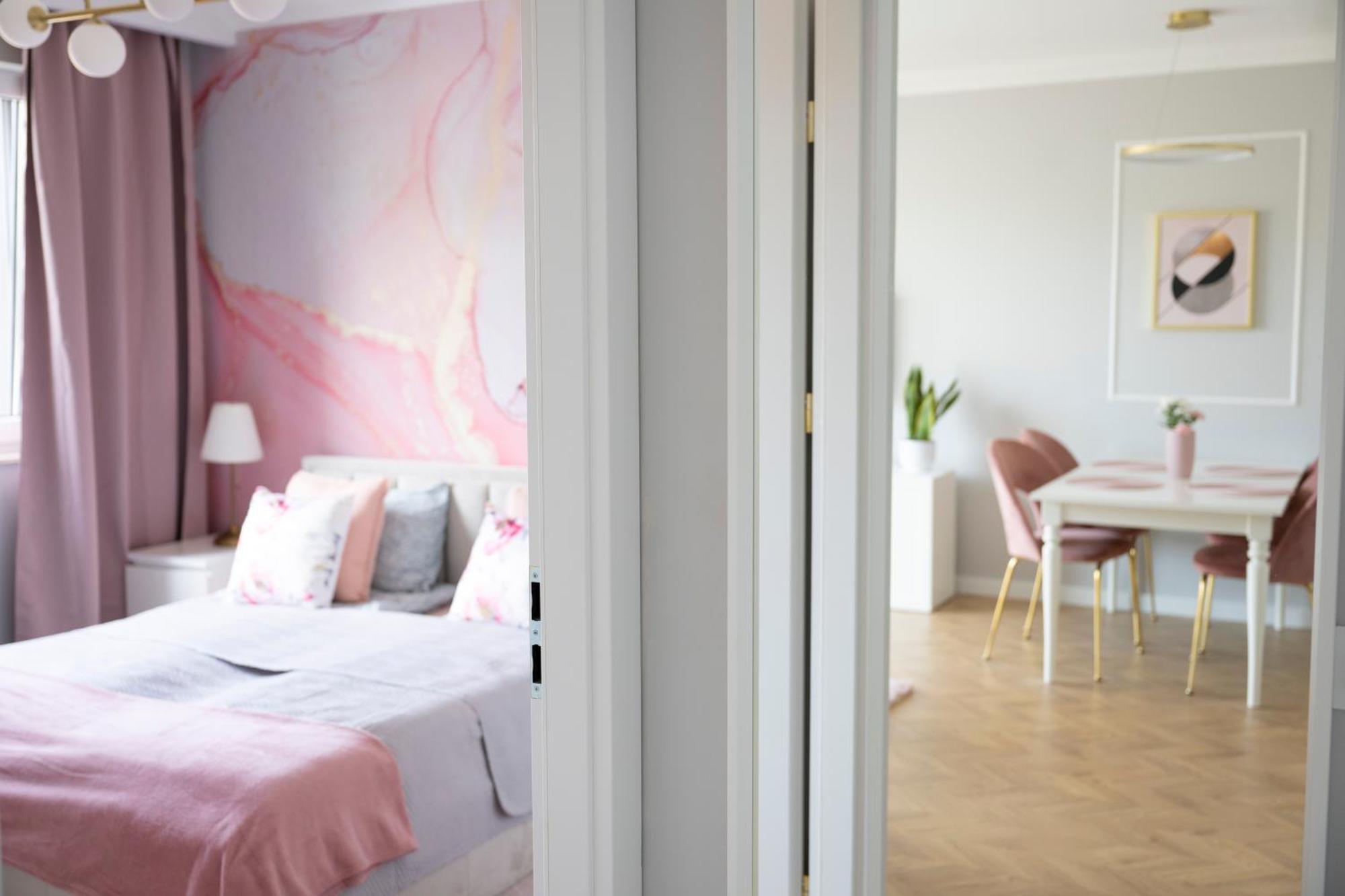 Apartamenty Deluxe Gdańsk Exteriör bild